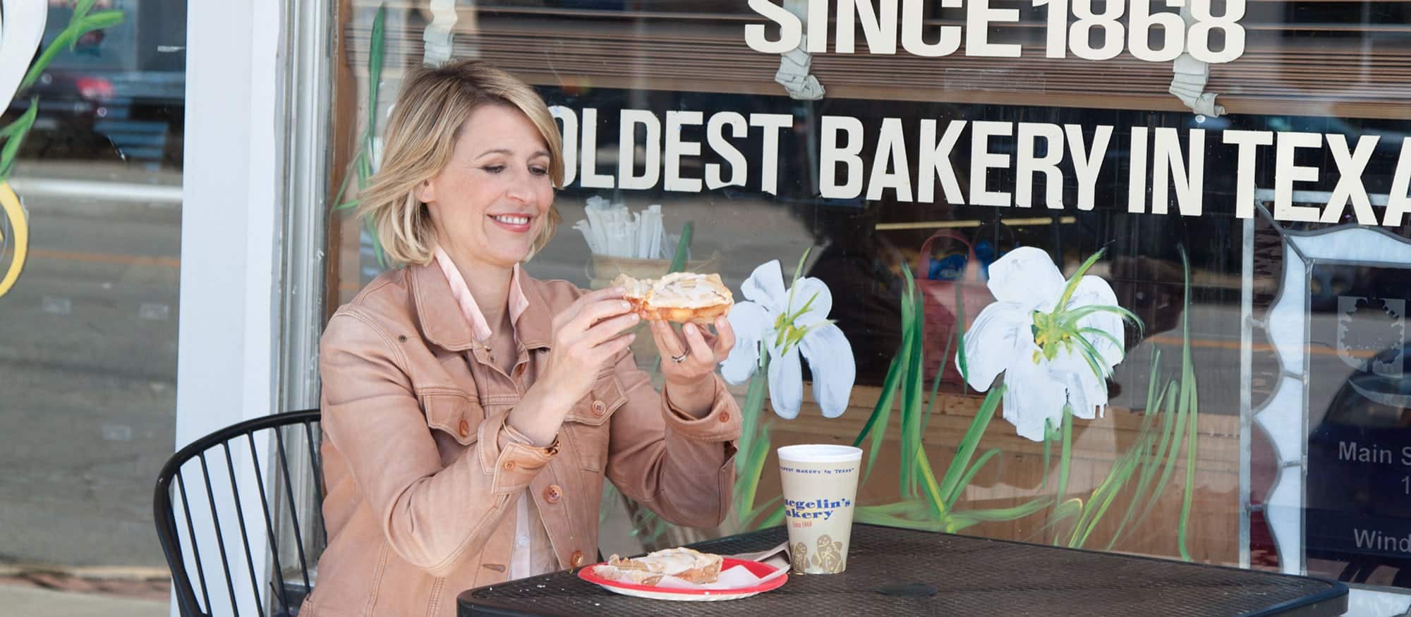 Naeglins Bakery - Texas Hill Country